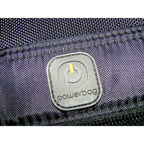 FUL Messenger Powerbag Bag Built In Power Charger - Picture 8 of 12